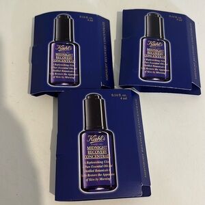 Kiehl's Midnight Recovery Concentrate in Deep Blue